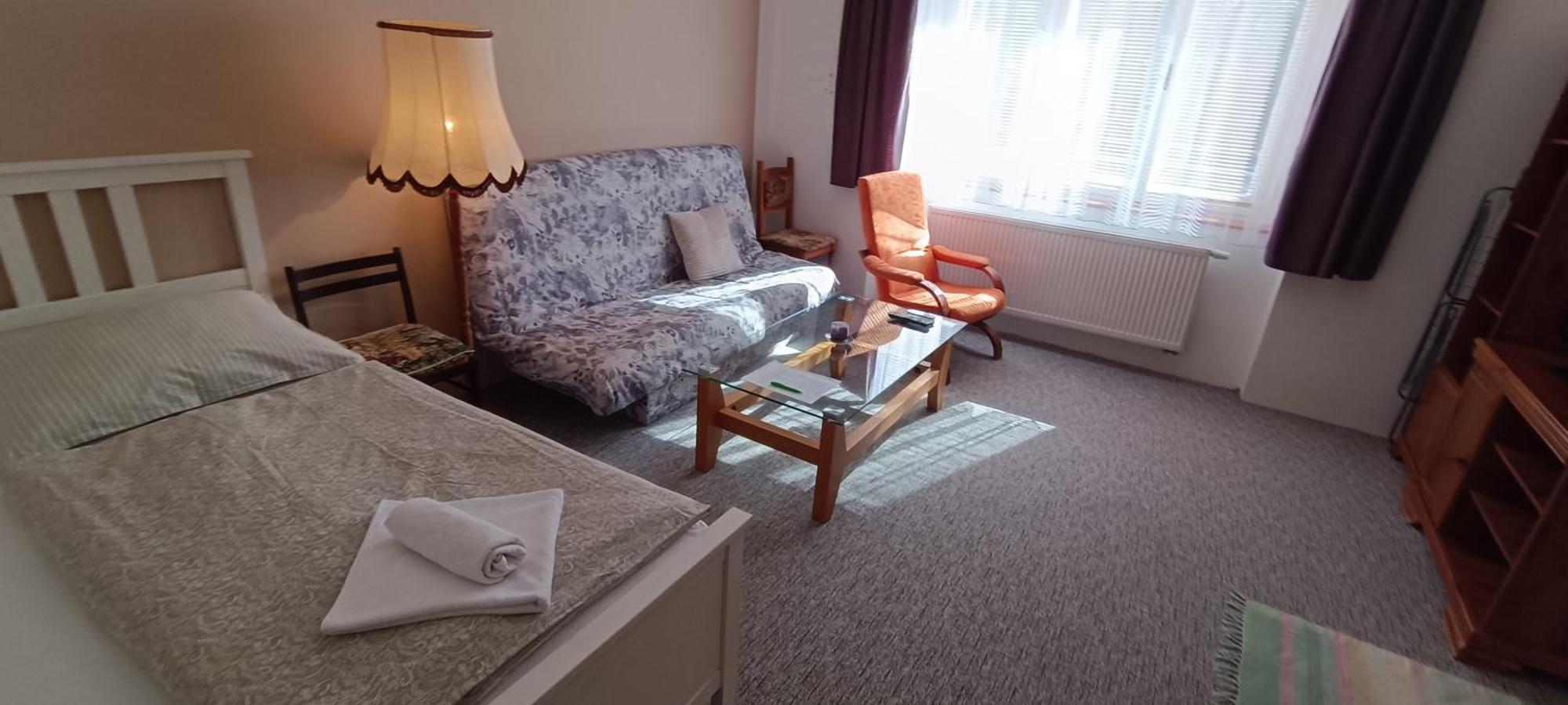 Apartman Horni Slavkov Hodinarstvi Kültér fotó